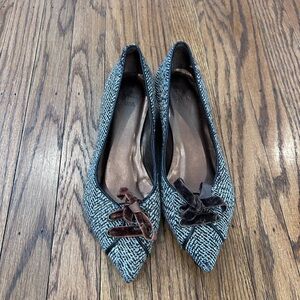 Zara Tweed Pointed-Toe Ballet Flats with Velvet Bow - size 6